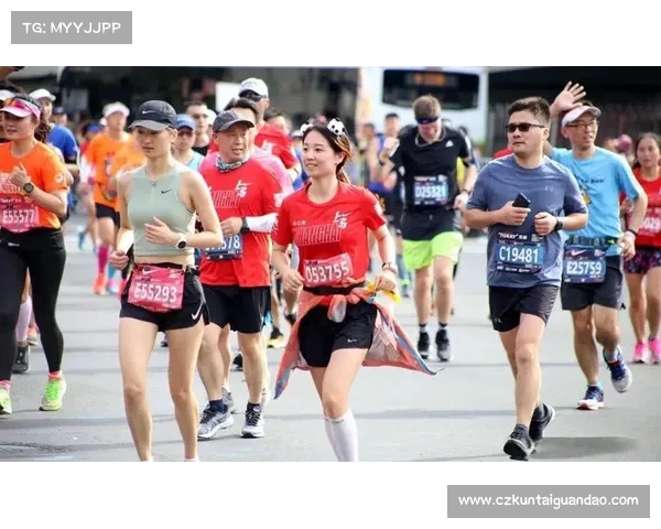 打破马拉松纪录的五大关键因素与训练策略揭秘